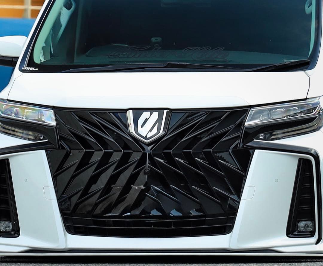 SUPERIORフロントグリル アルファード30後期 エアロボディ用