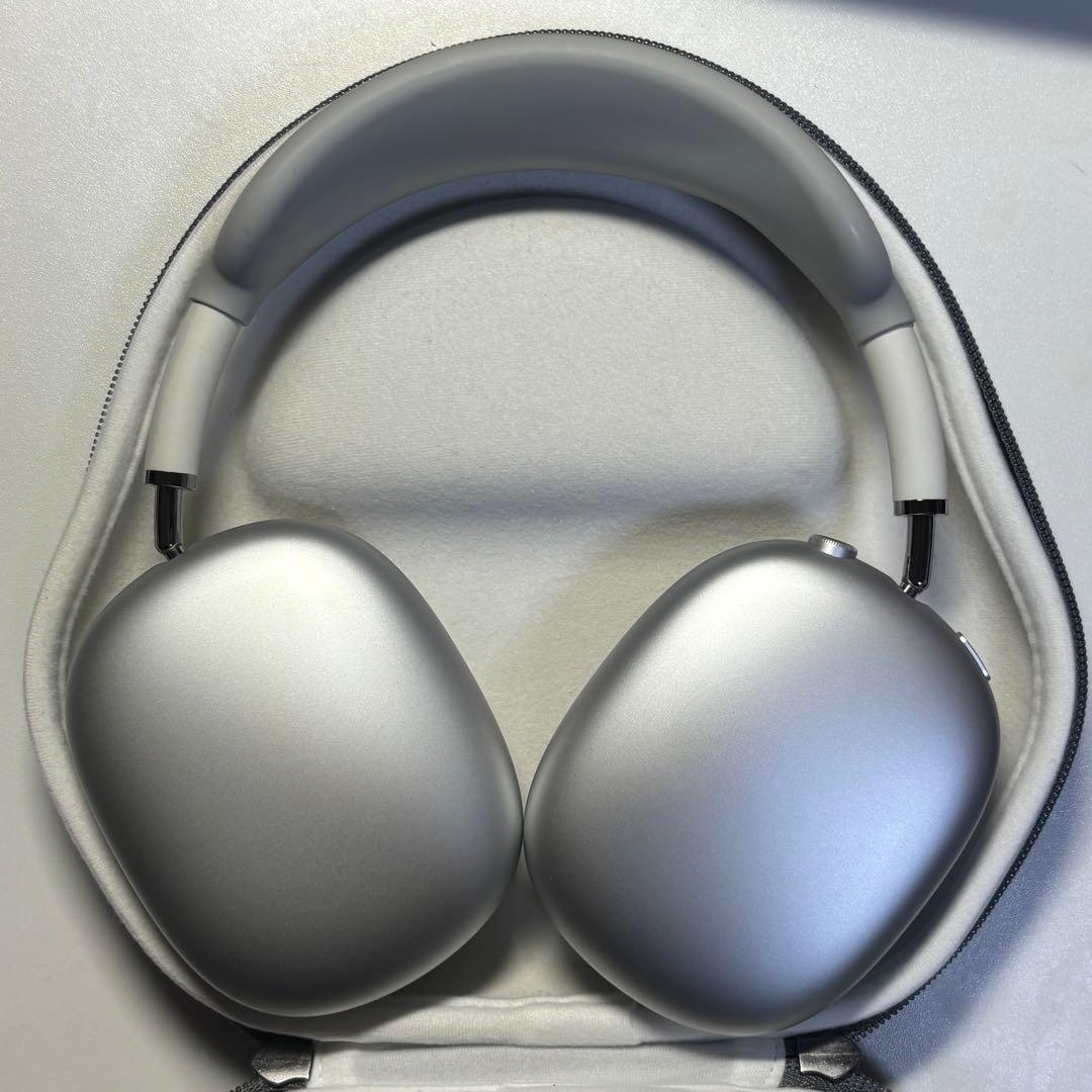 AirPods Max 第一世代　ライトニング版　シルバー　Apple