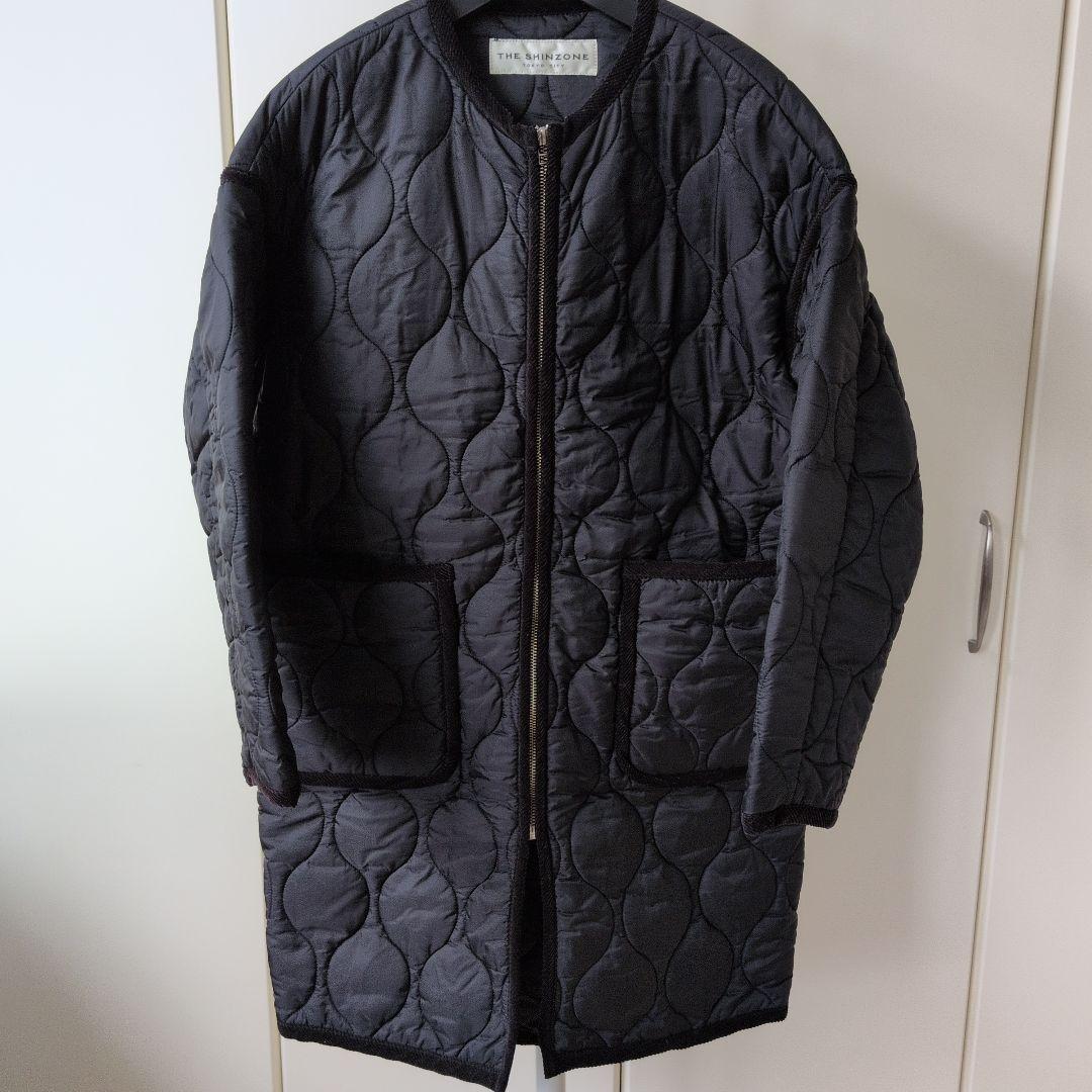 THE SHINZONE ノーカラーキルティングコート