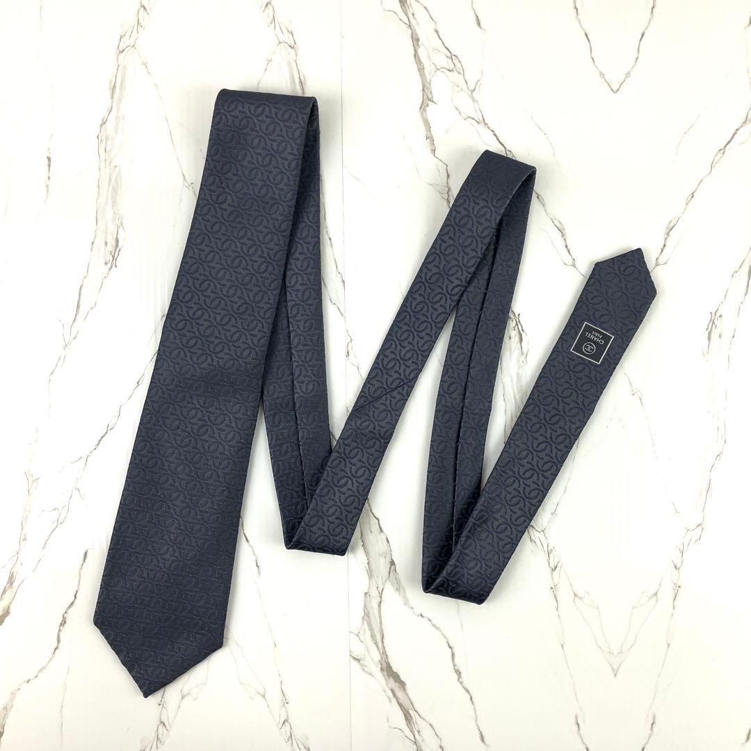 Ohsan　未使用級　シャネル　ネクタイ　ロゴ　ココマーク総柄　ソリッド