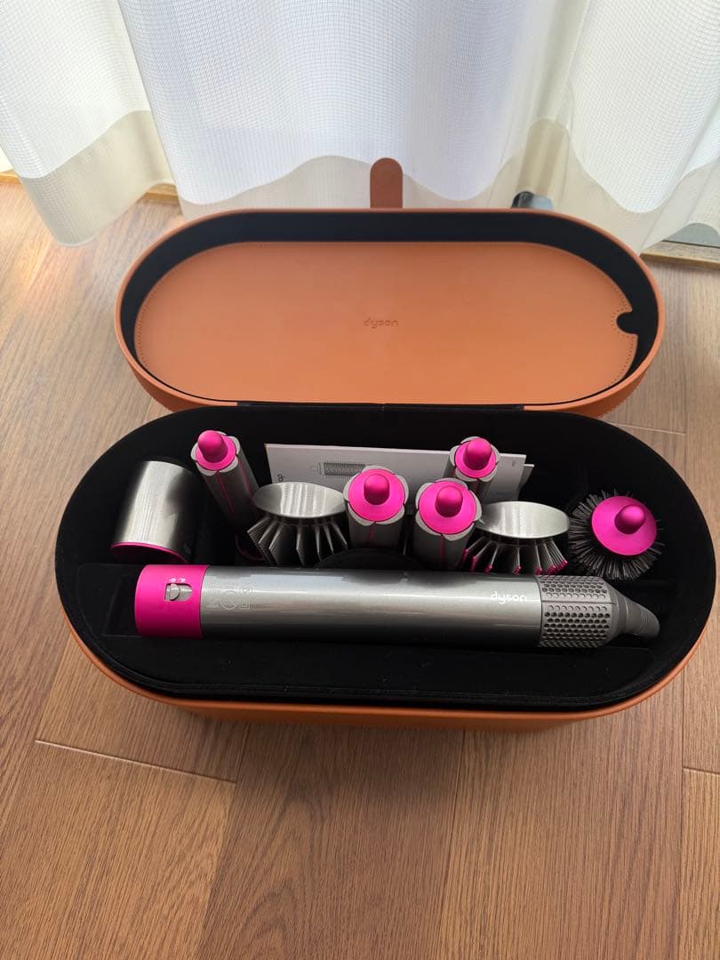 値下Dyson Airwrap Volume + Shape HS01 ダイソン