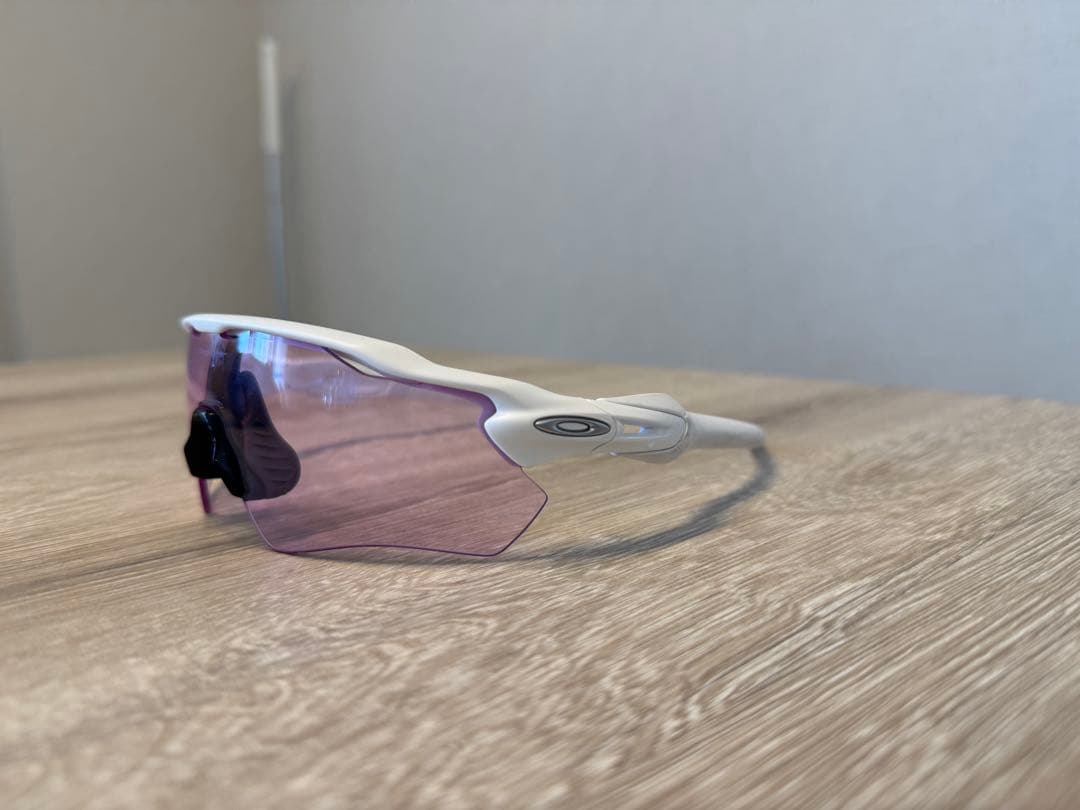 Oakley(オークリー)サングラス レーダーEV ホワイト/ピンク
