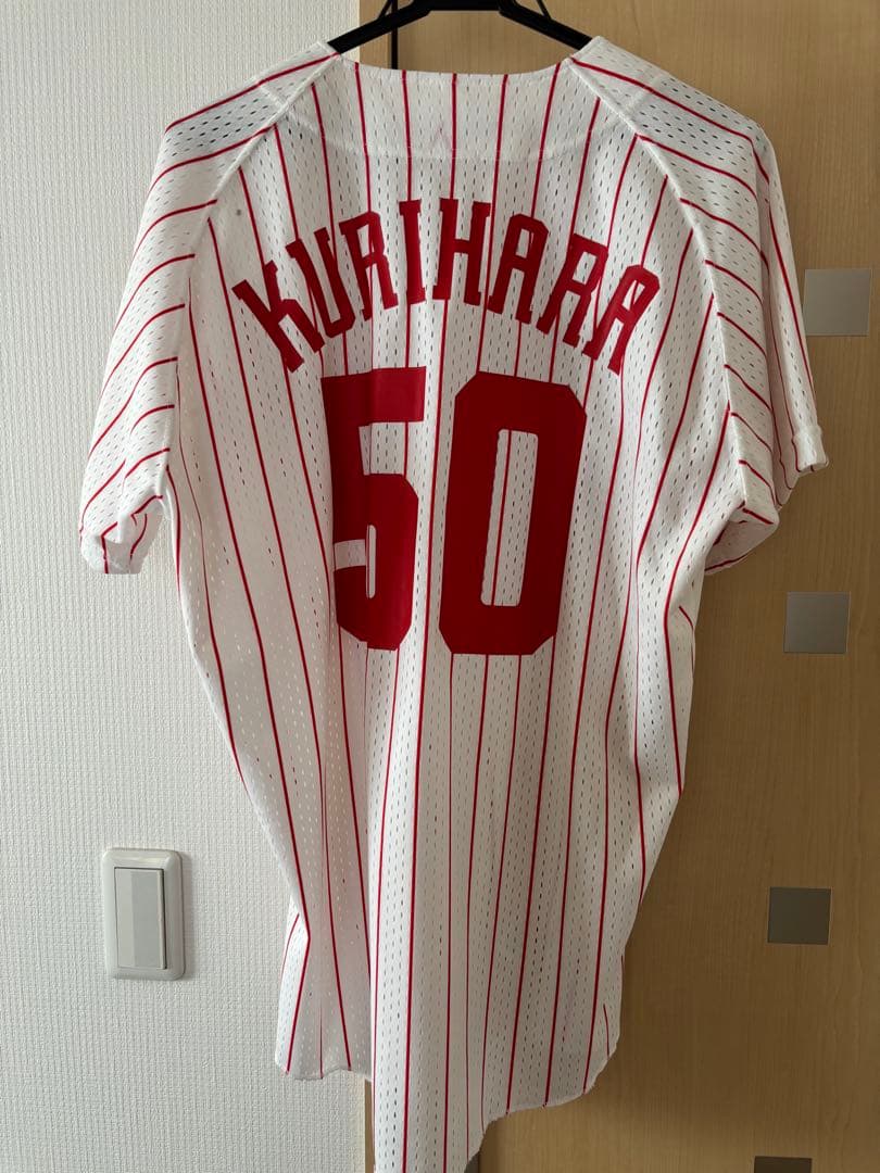 広島東洋カープ　栗原健太選手の入団時、50番のLサイズ、ホームユニフォーム