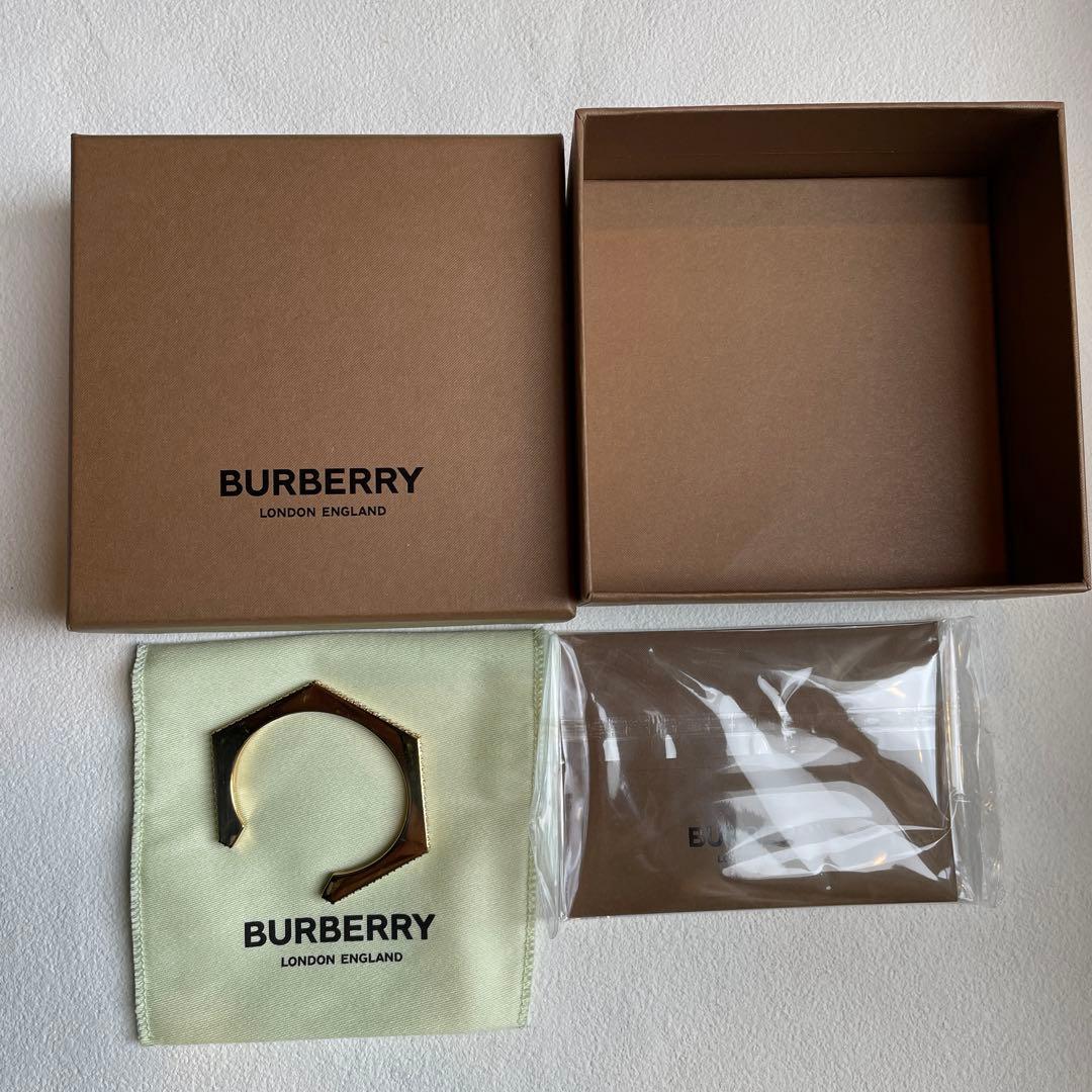 【美品】✨バーバリーブレスレット✨Burberry bangle 　バングル