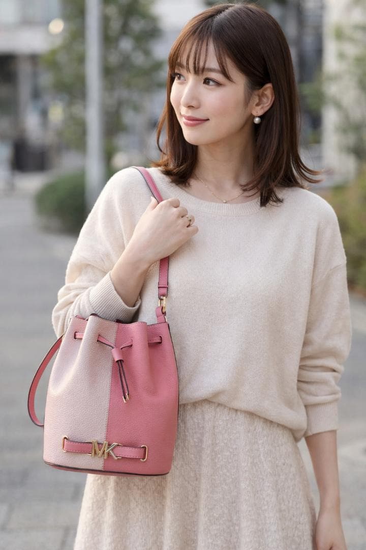 REED ベルテッド バケット ショルダー ミディアム マイケルコース