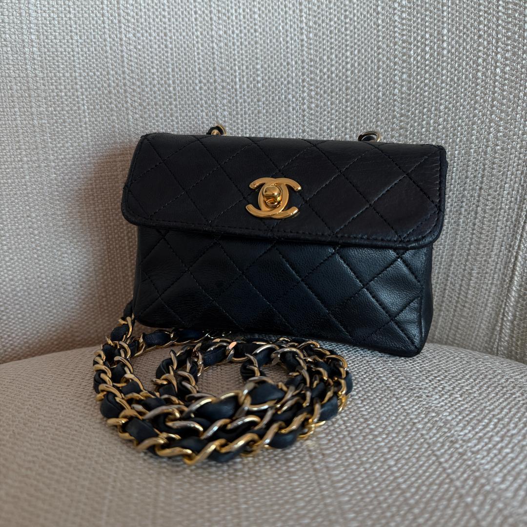 CHANEL ミニマトラッセ チェーンショルダーバッグ ブラック ラムスキン