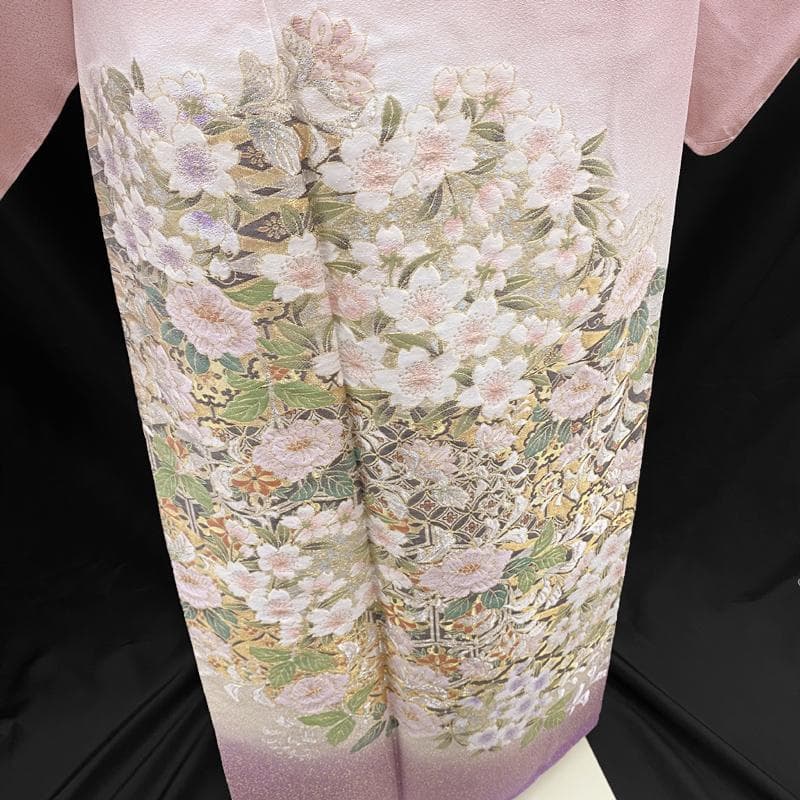 512mt55,504mu51●豪華 縫い取り訪問着 宝相桜華文 金銀糸きらめく