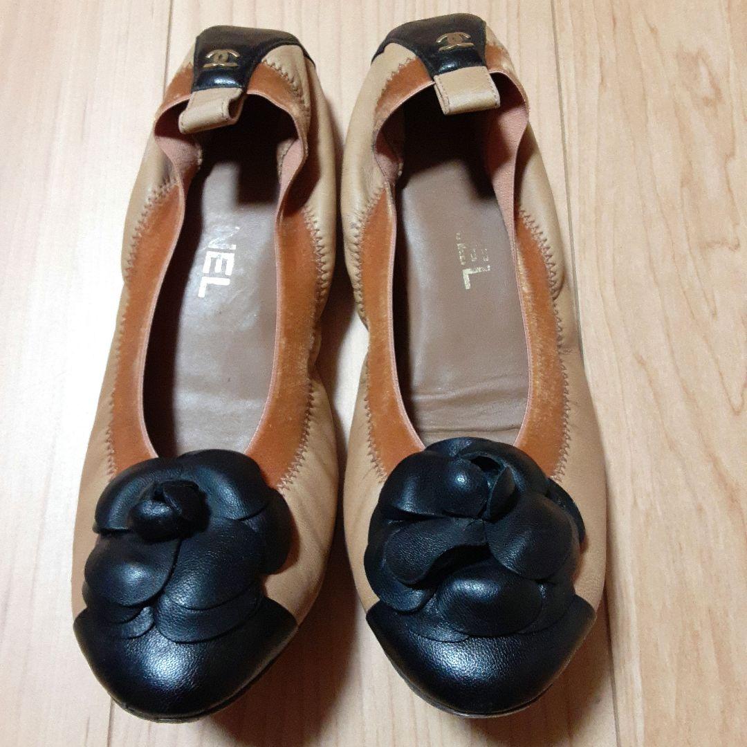 ヤ*コ様 売り切りCHANEL フラットシューズ ベージュ・黒