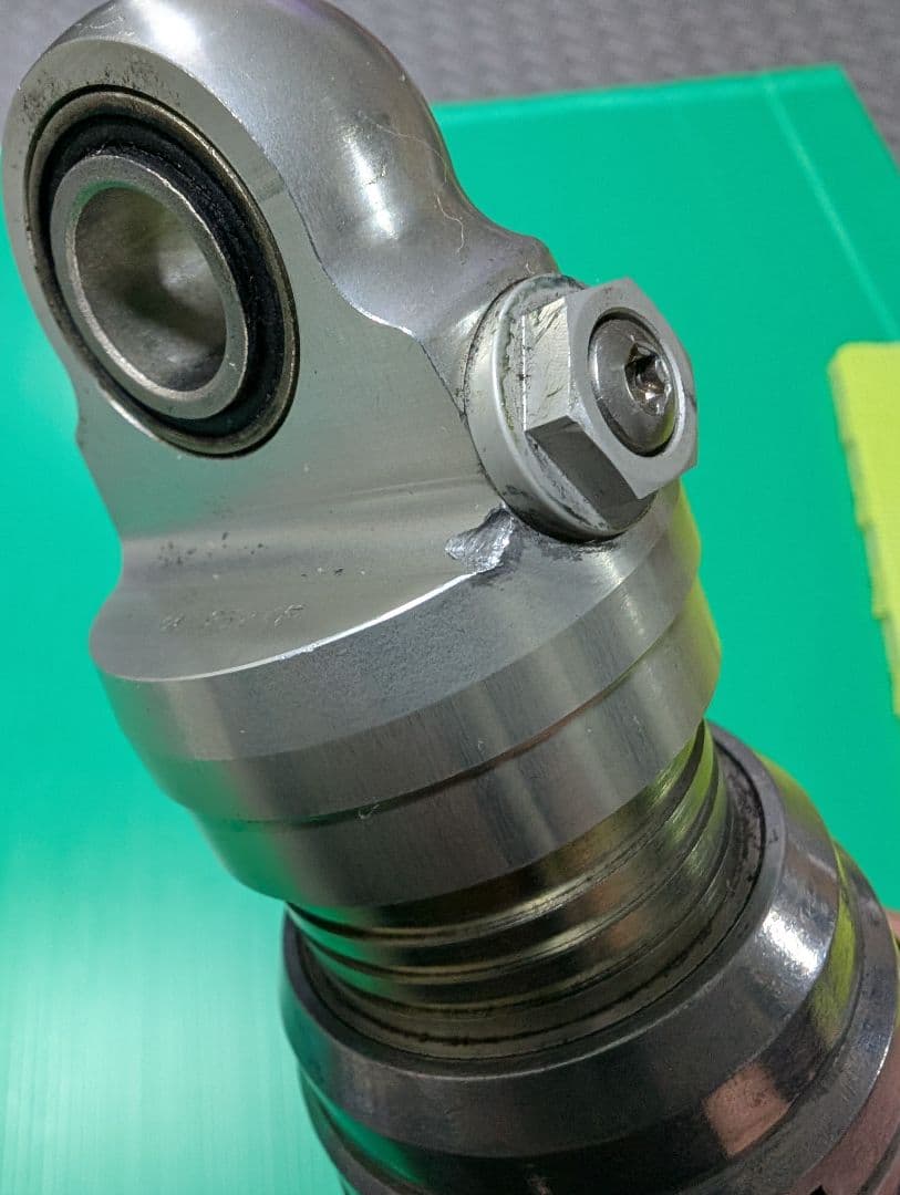 sr400 オーリンズ　リアショック