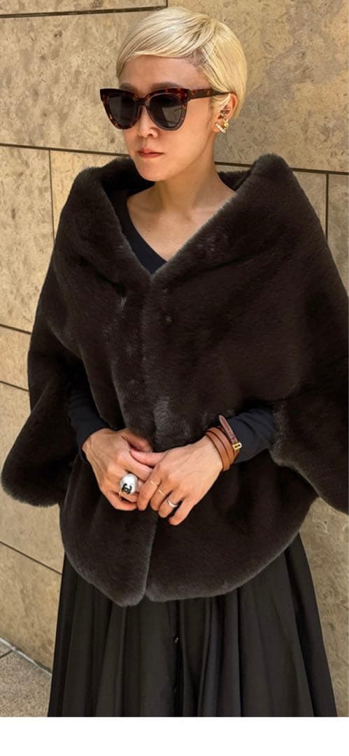 新品未使用　JENNE リッチボリュームファーケープ ブラウン