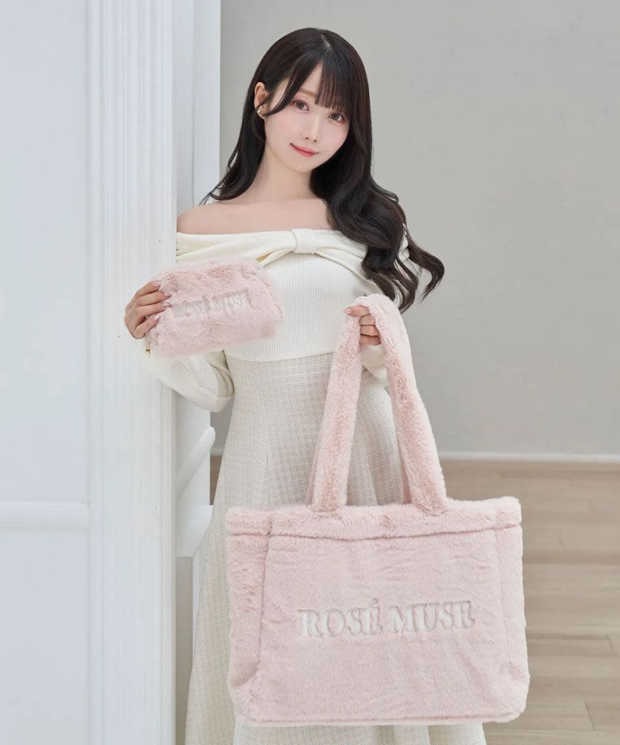ロゼミューズ　logo emb fur big tote