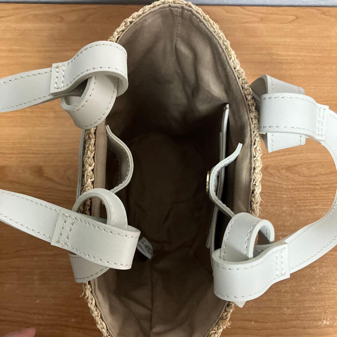 VIOLA DORO ヴィオラドーロ かごバック　白