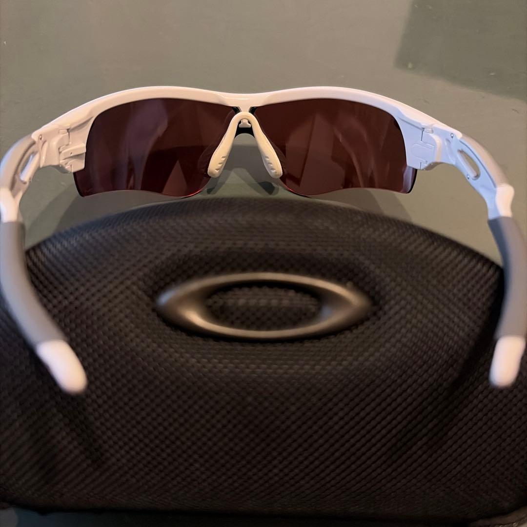 オークリー　OAKLEY レーダーロックパス　替レンズ2枚　ケース付き