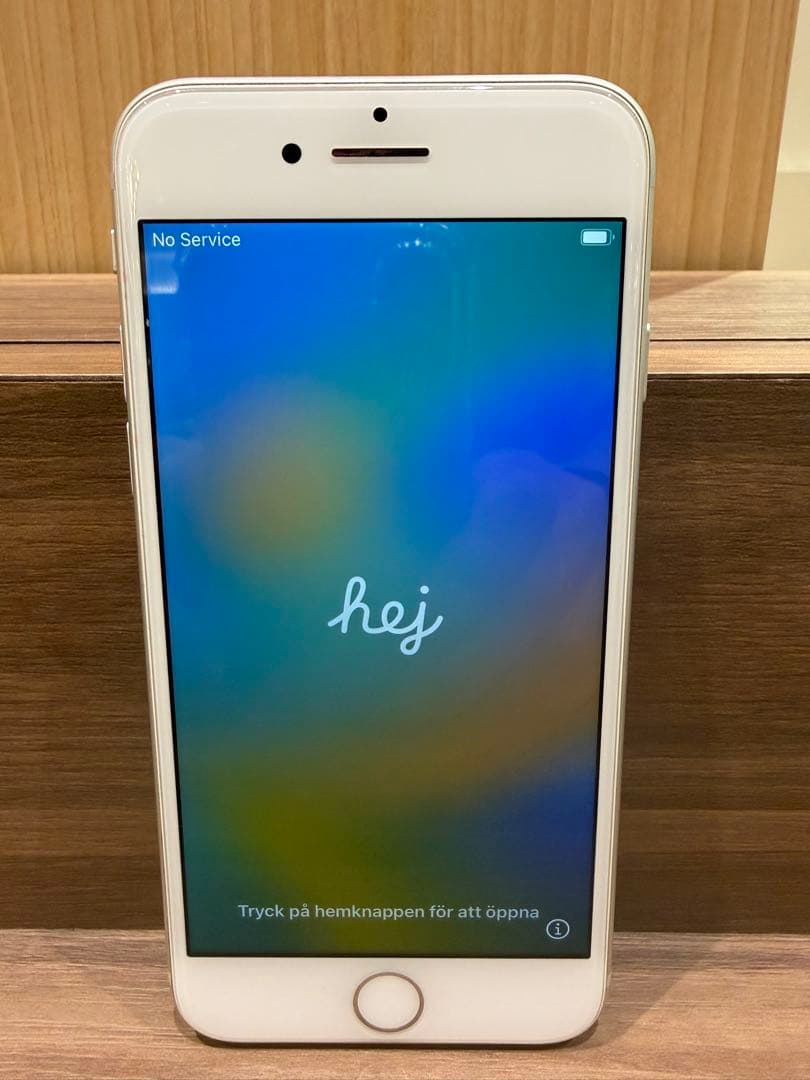 Apple iPhone シルバー 本体