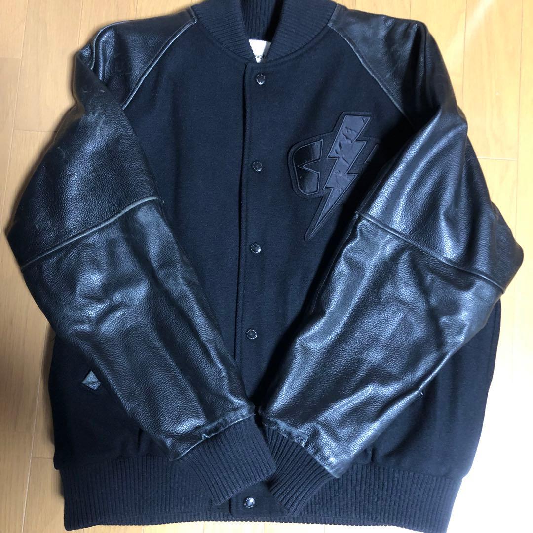 revolver スタジャン　ブラック × ブラック