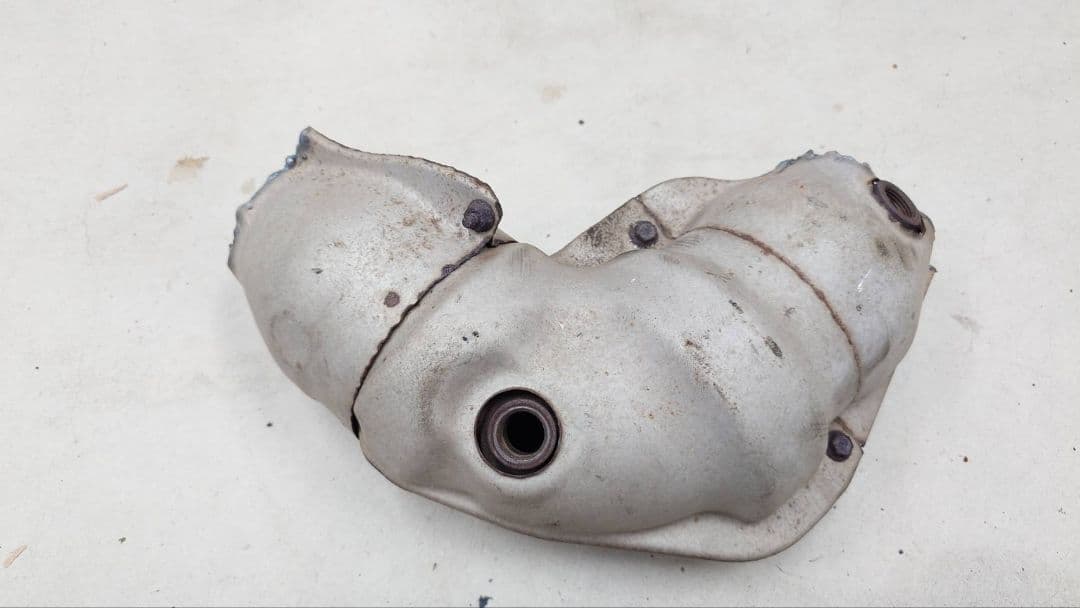 スバル エクシーガ YA5 EJ20 触媒 中古 ジャンク