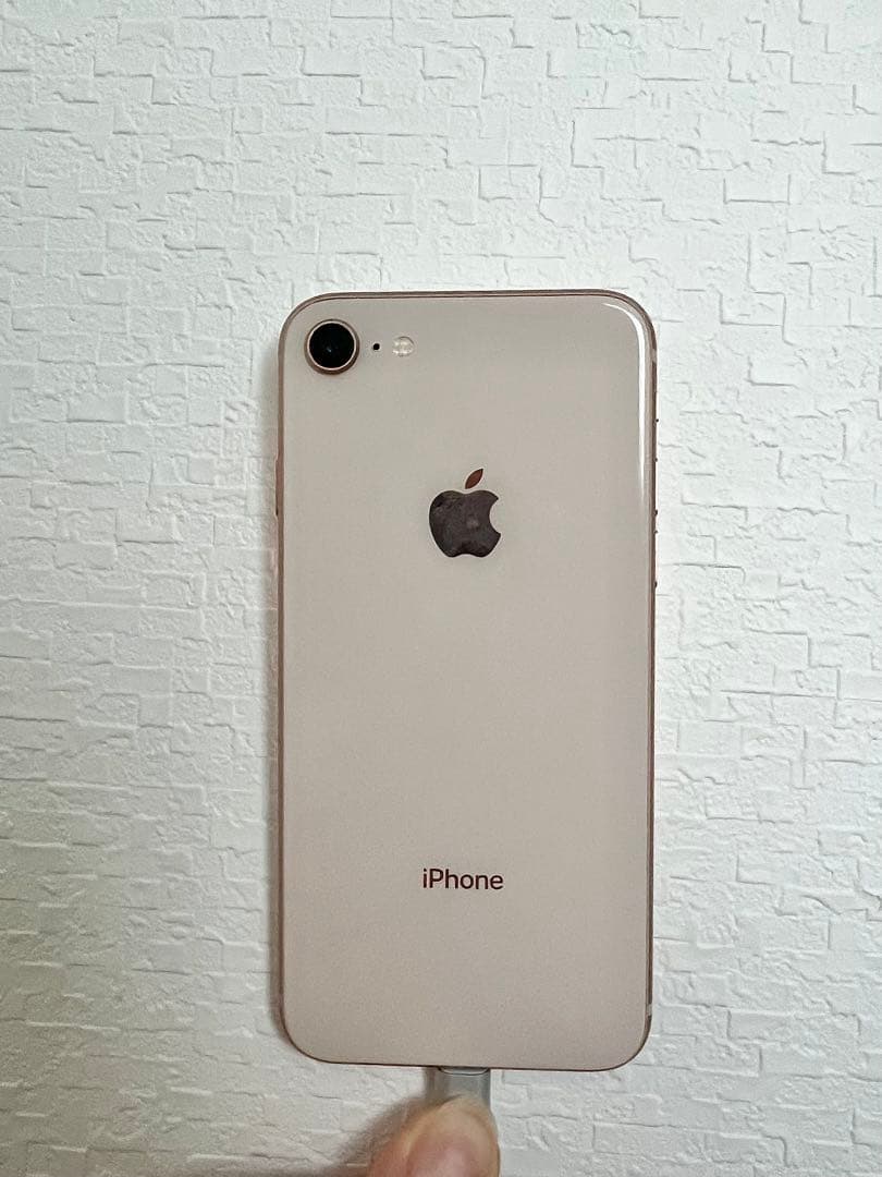 【美品】iPhone8ピンクゴールド256GB