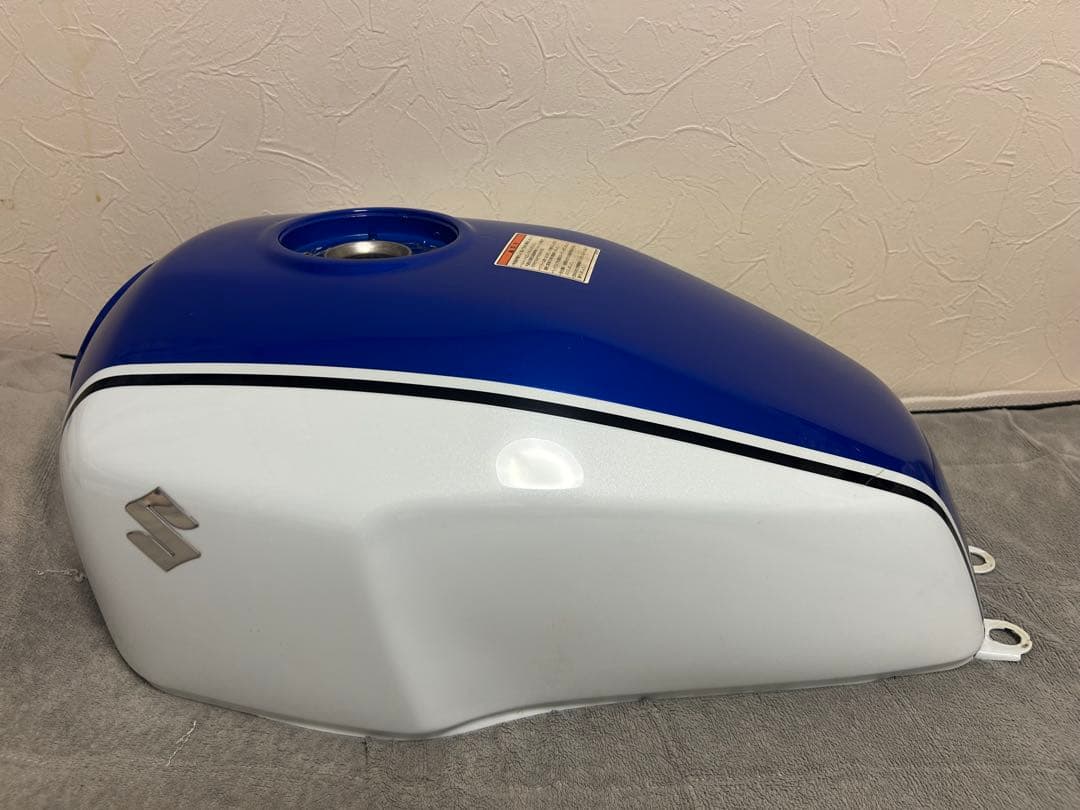 インパルス400 クーリー 燃料タンク GSX400 IMPULSE GK7ca