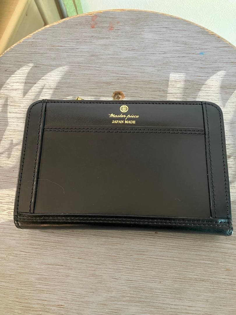Masterpiece 新品、未使用　日本製 ブラックレザー二つ折り財布