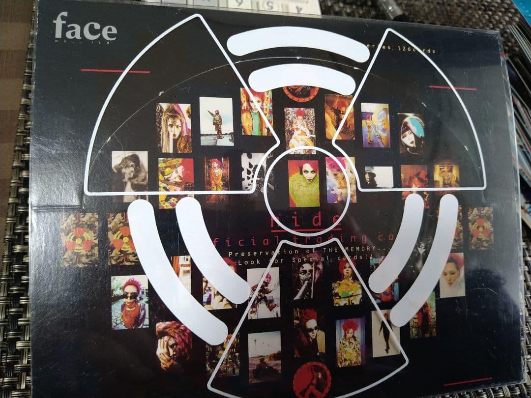 再お値下げ！hide ・face カード＆CD＆ポストカード＆シール＆ピンバッチ