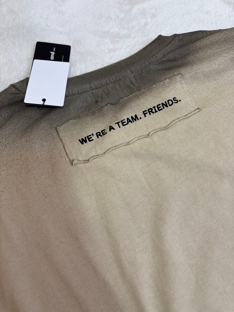 STRANGER THINGS コラボ スプレーアソートロングTシャツ Lサイズ