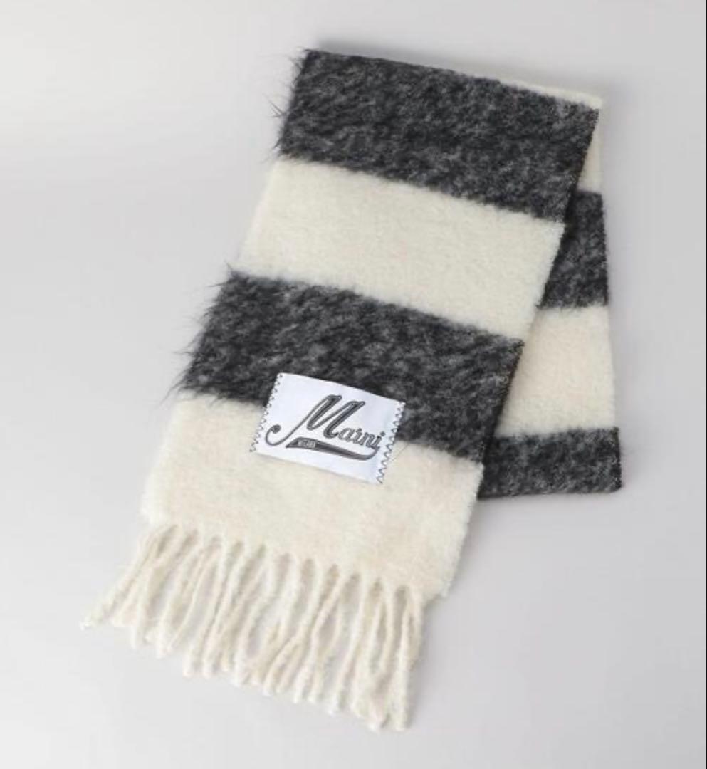 あんず様 Marni マルニ フリンジ ボーダー マフラー