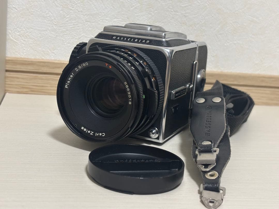 Hasselblad 500C/M・Planar 80mm f/2.8セット
