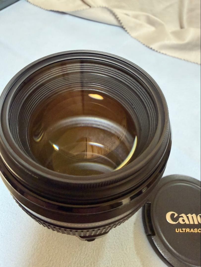 Canon EF85mm F1.8 USM｜極上美品｜微小チリのみ
