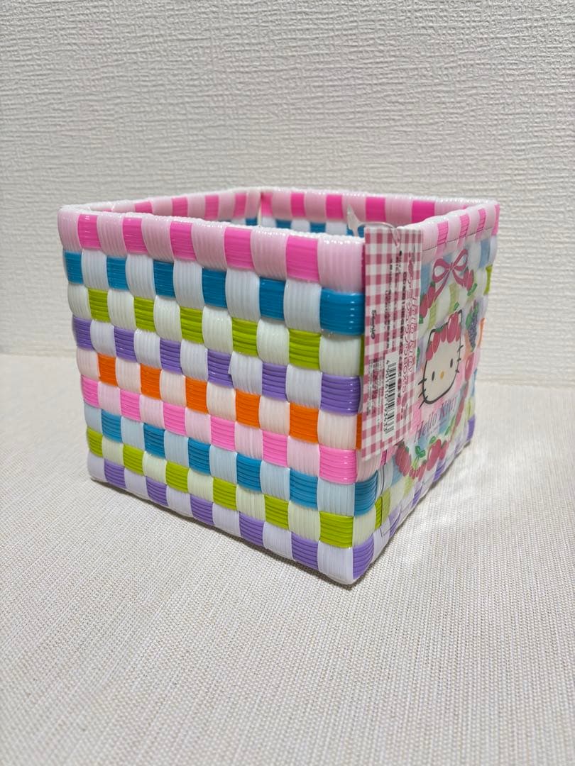 希少 ハローキティ✨フルーツ柄 アミ収納BOX S 新品未使用