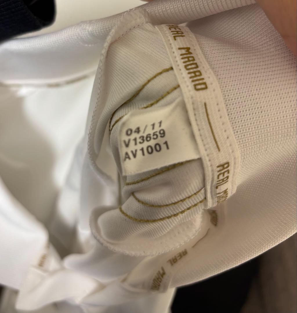 レアル・マドリード エジル　ユニフォーム