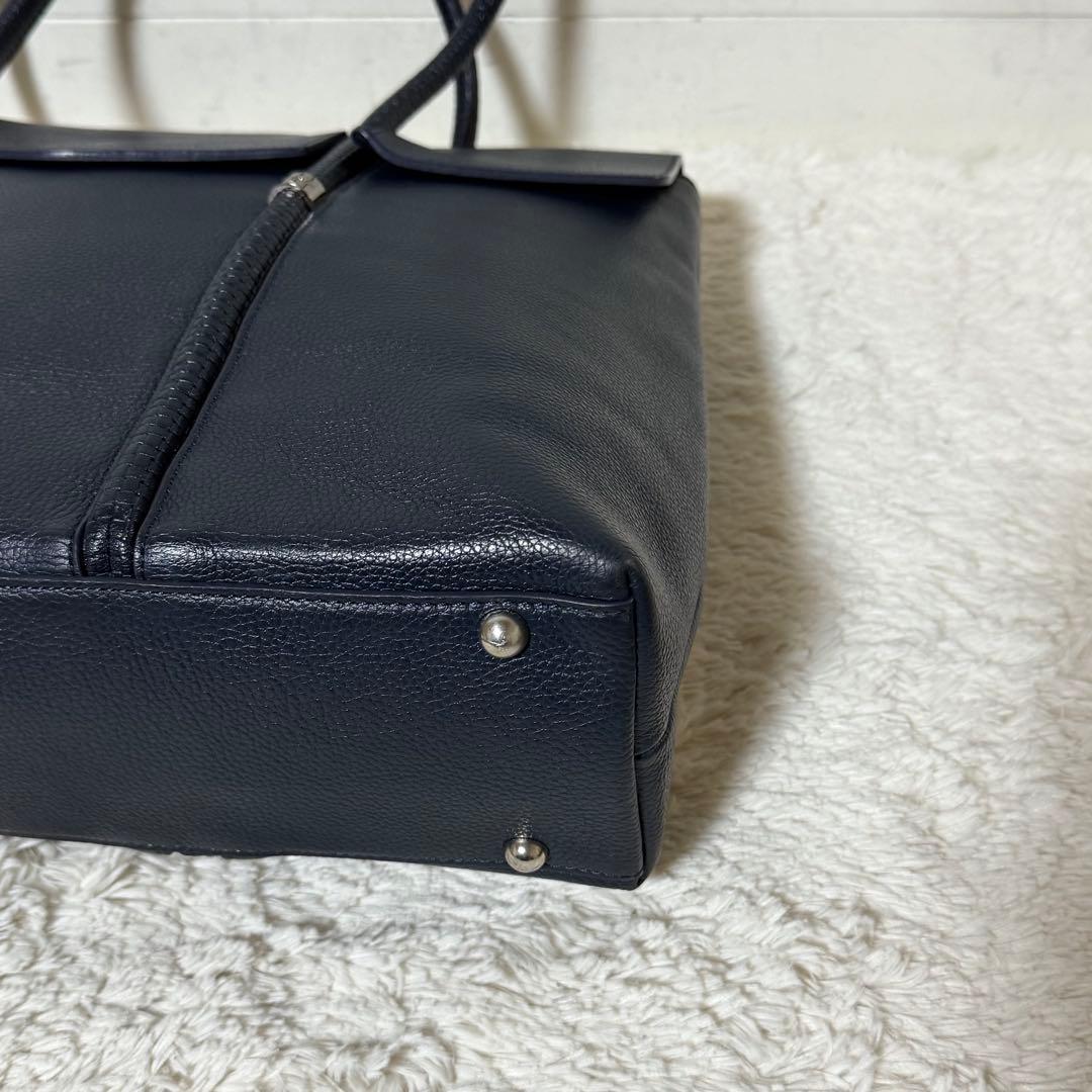 ⭐️ヤマハ⭐️　ペッレモルビダ　MH　ホーサー　ハンドバッグ　ネイビー　レザー