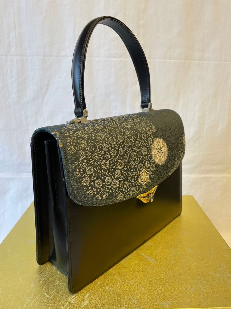 【値下げしました】和装用草履バック⭐︎新品未使用品