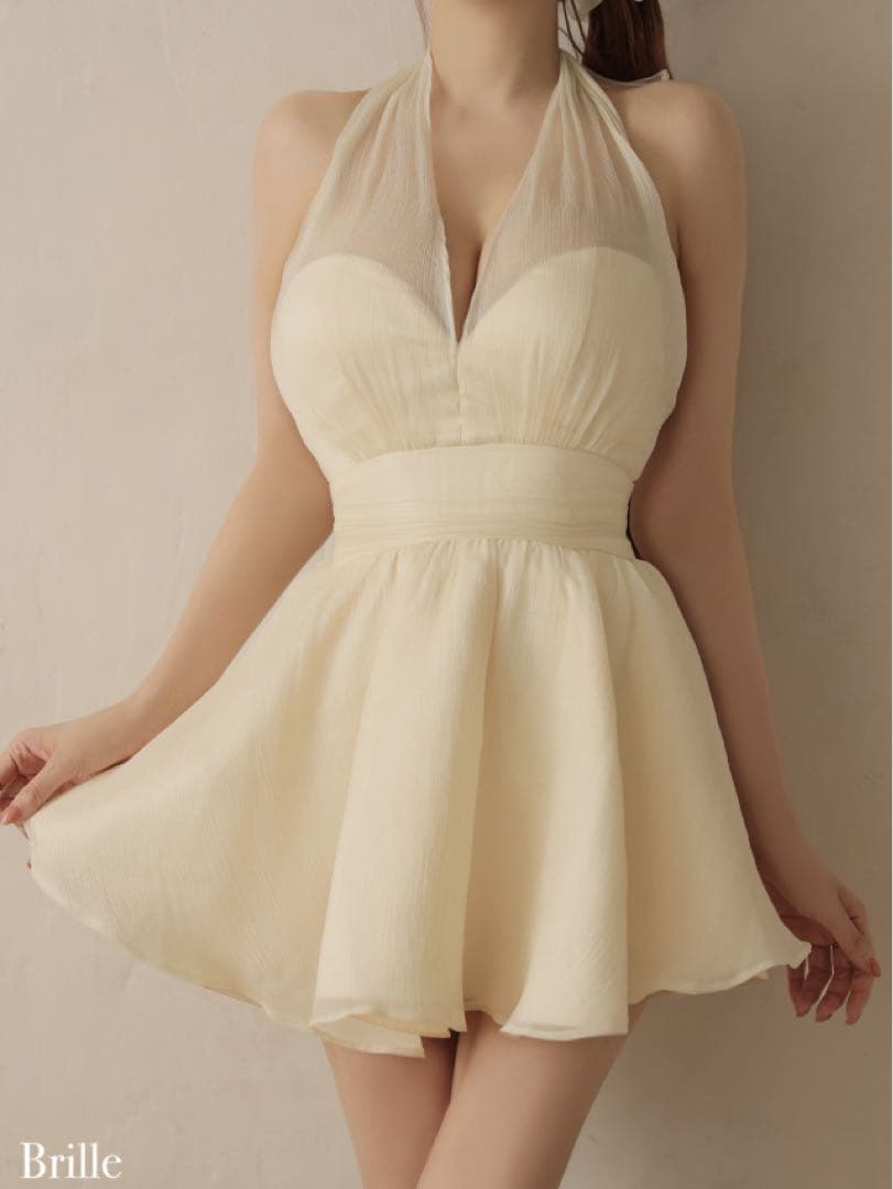 Brille れみれみ アイボリーハルターネックドレス