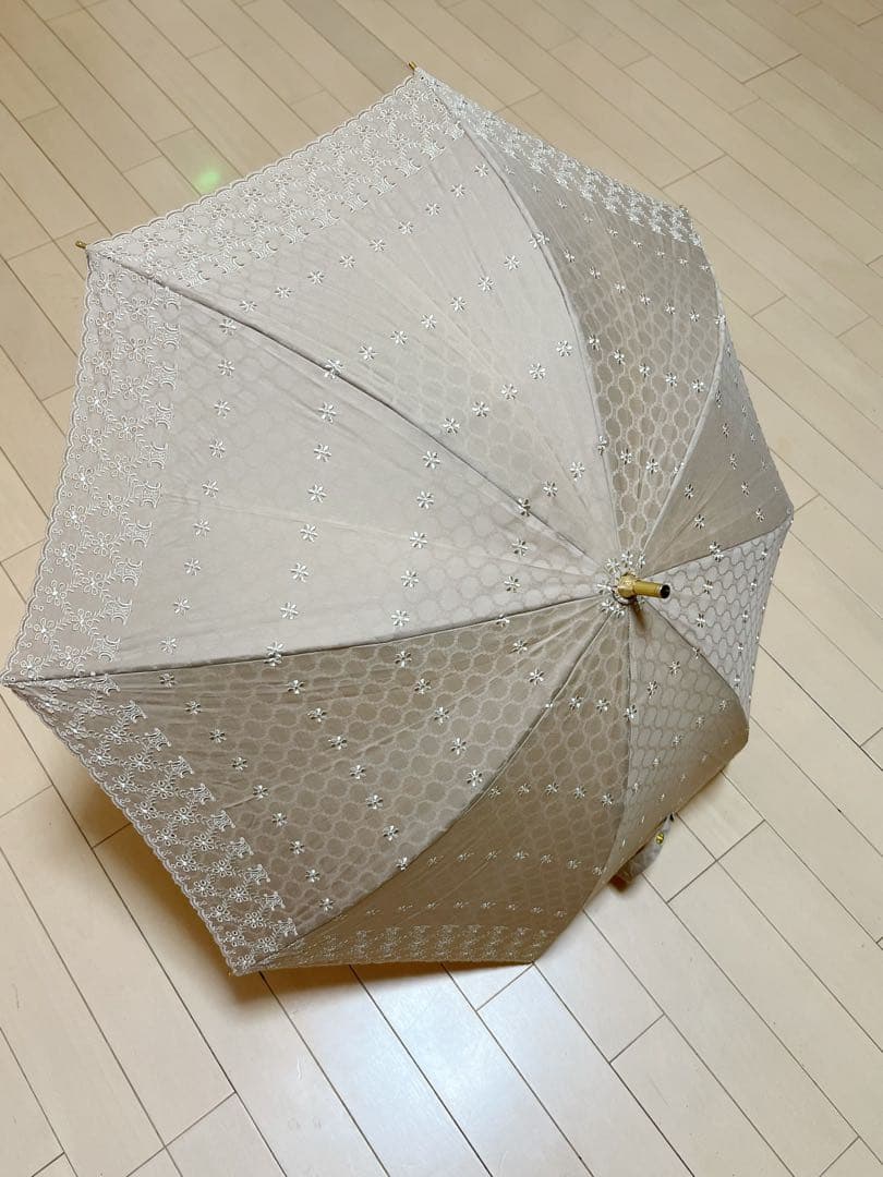 CELINE 日傘 ベージュ 刺繍 logo