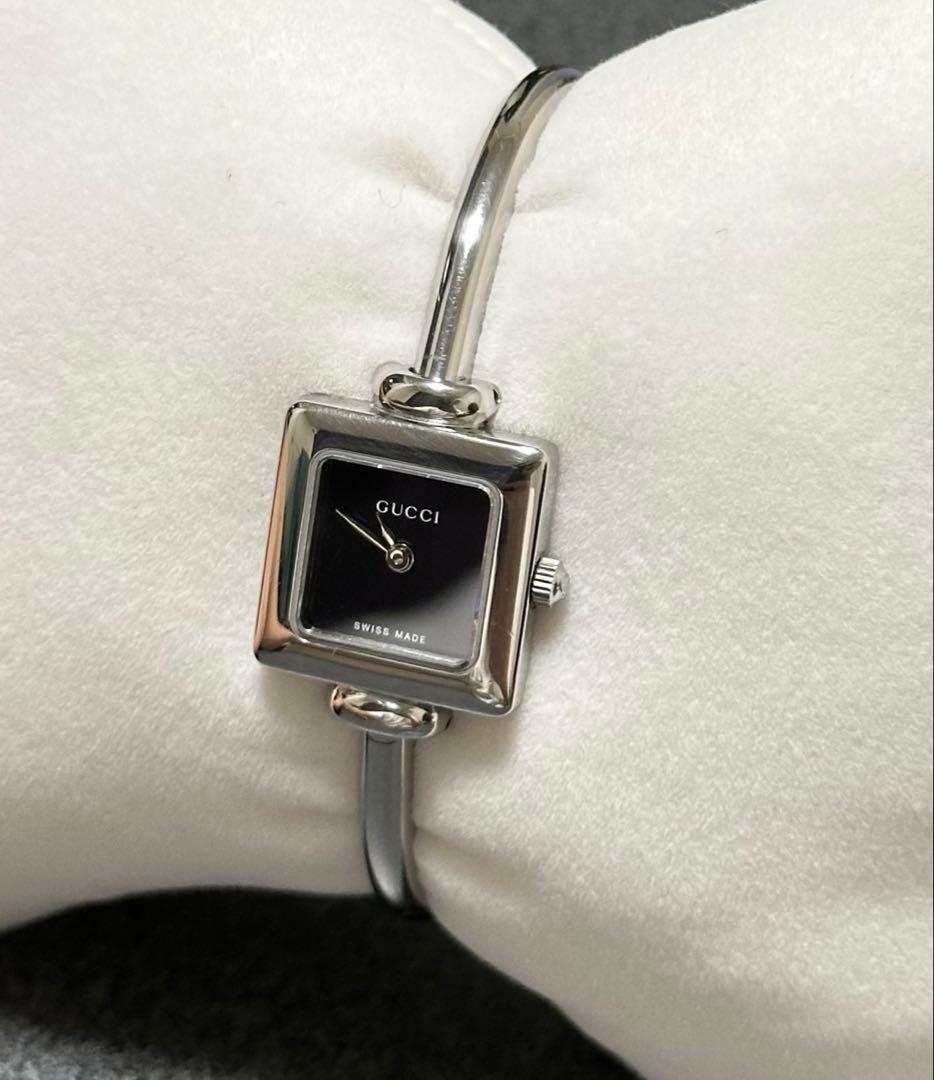 GUCCI バングルウォッチ1900L アナログ クウォーツ 黒文字盤