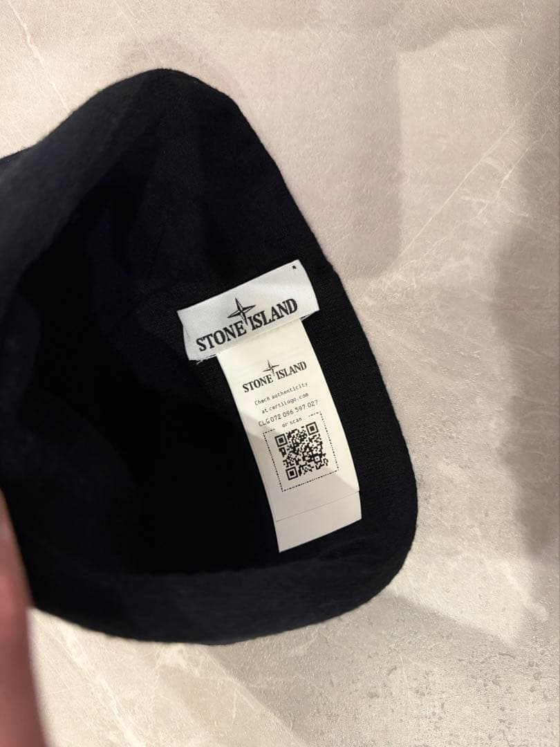 STONE ストーンアイランド ビーニー　黒