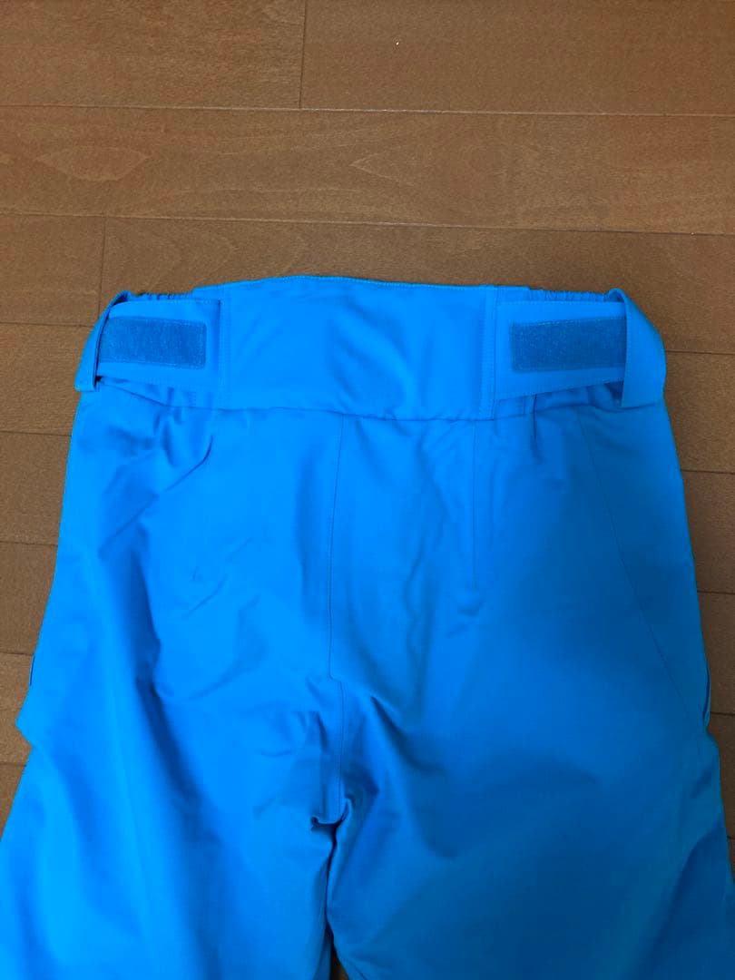 オンヨネ　スキーウェア　上下セット　デモチーム　サイズ4S 中古