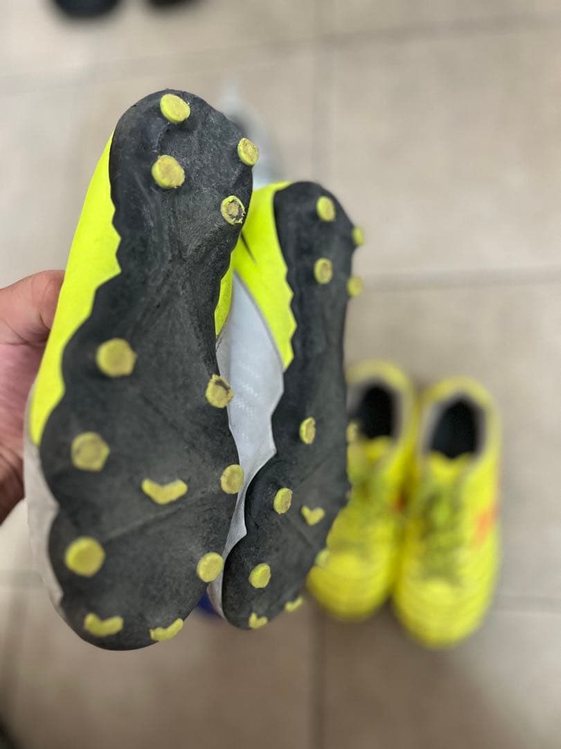 まとめ売り サッカー スパイク MIZUNO NIKE PUMA キッズ