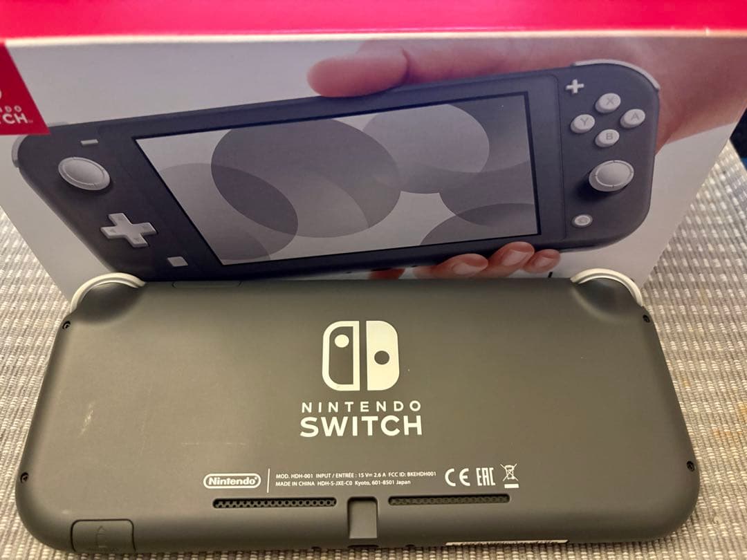 Nintendo Switch Lite グレー グリップケース、ガラスカバー