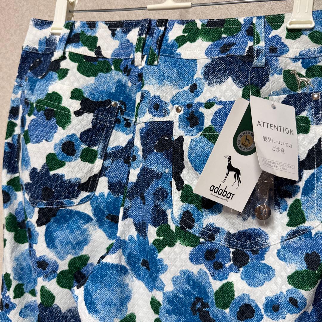 【新品タグ付】adabatアダバット・ゴルフパンツ　花柄ブルー　総柄　M