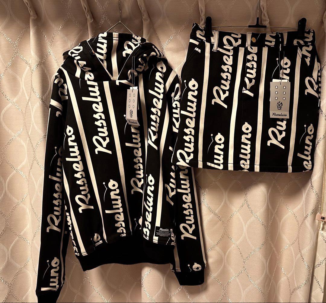 ラッセルノ　ゴルフウェア　フード付きパーカーとスカート　サイズ0