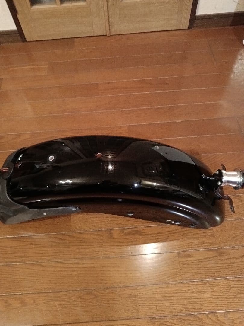 ハーレースポーツスターブラック フェンダー テールランプ付き