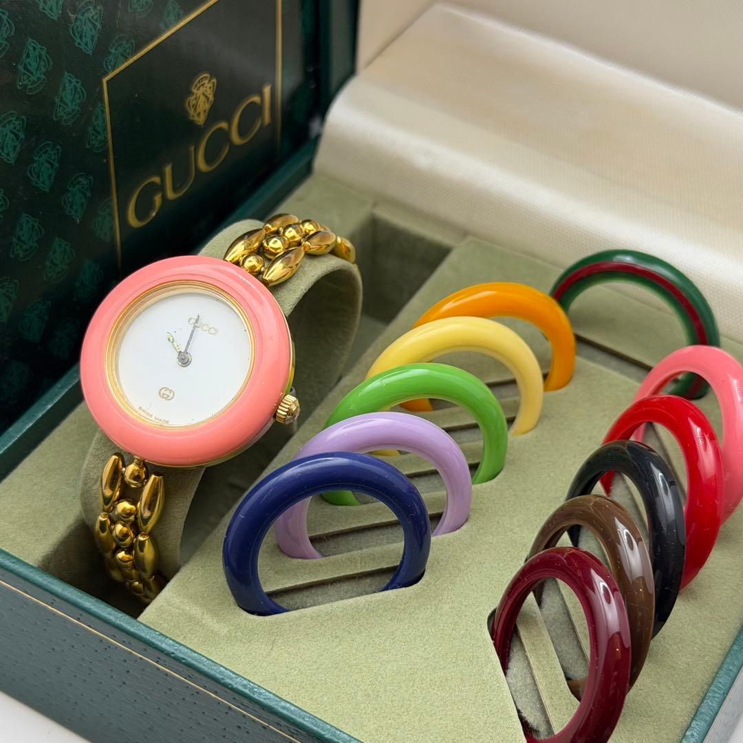 高騰中　動作未確認　グッチ　チェンジベゼル　11.12 箱説保　ベゼル11個付