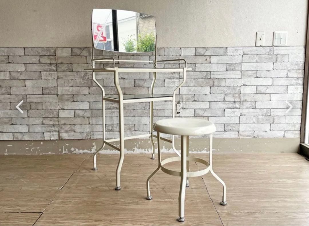 インダスドリアンデザイン　ディンプルガラスミラー付き　ドレッサー&ツールセット