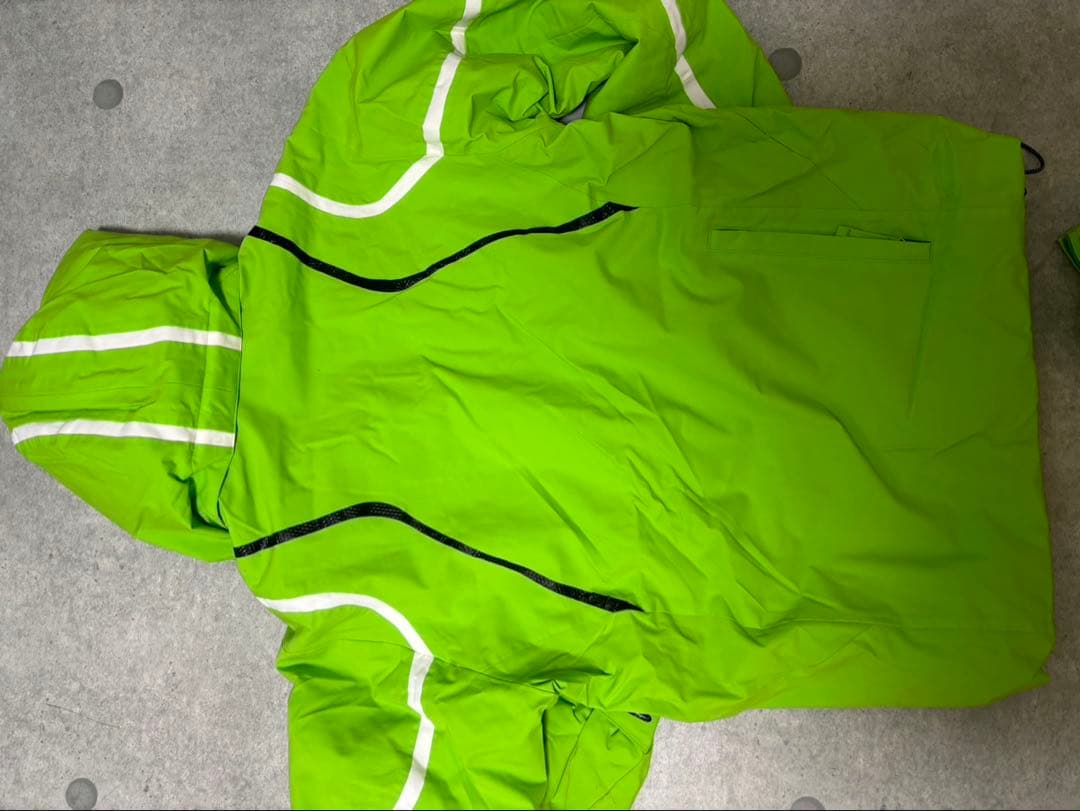 ゴールドウィン　セットアップ　スキーウェア　Sサイズ