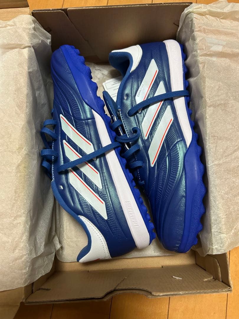 adidas フットボールシューズ IE4904 270