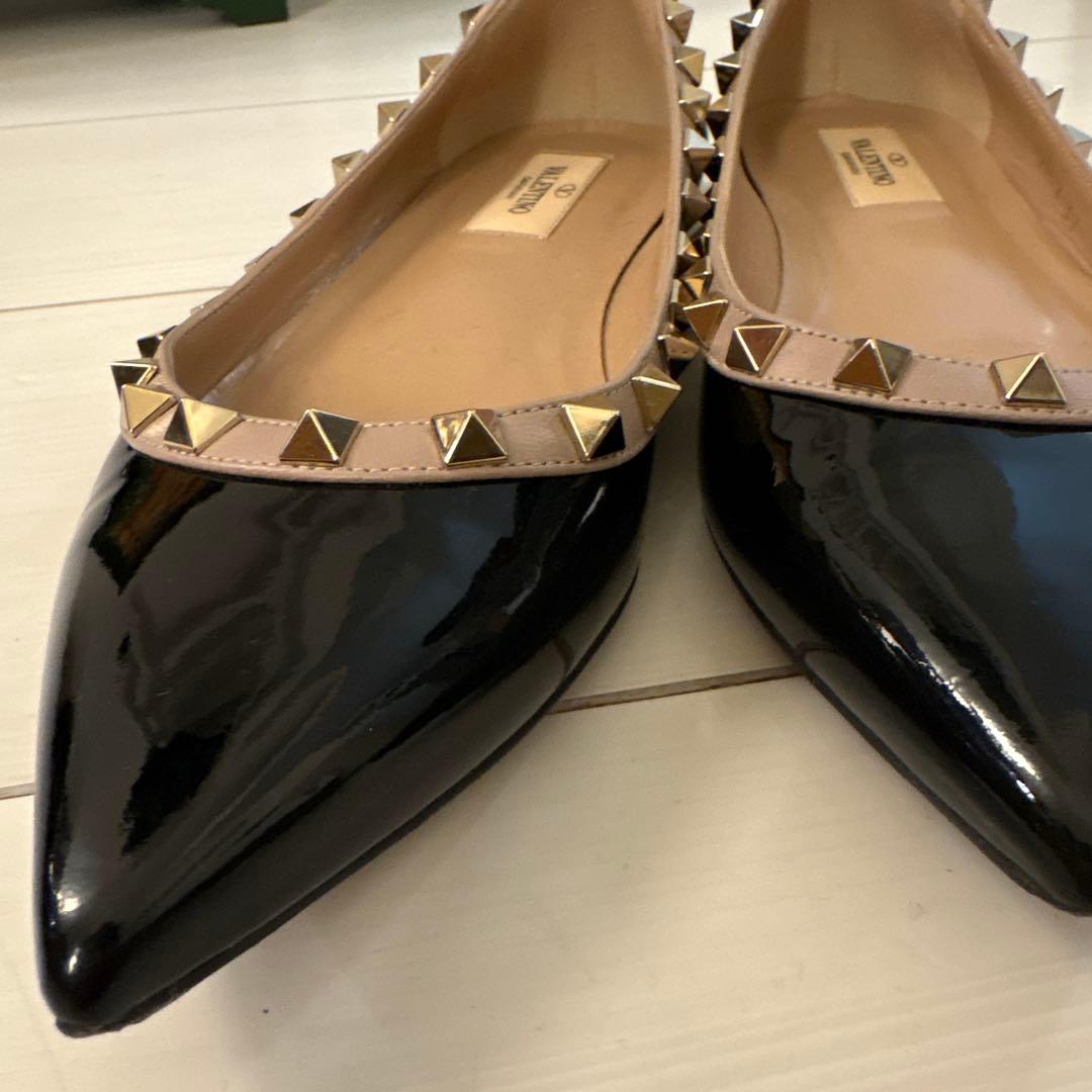 ヴァレンティノ VALENTINO スタッズ エナメルフラットシューズ 37