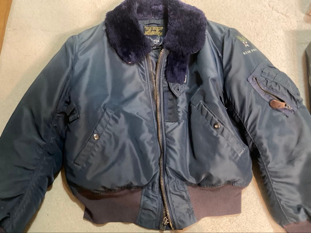 B15C フライトジャケット Ｍ11124 マリリン・モンロー