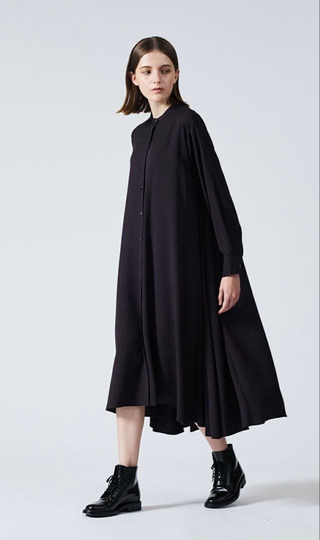 2025FW mizuiroind T/Rスタンドカラーフレアワンピース