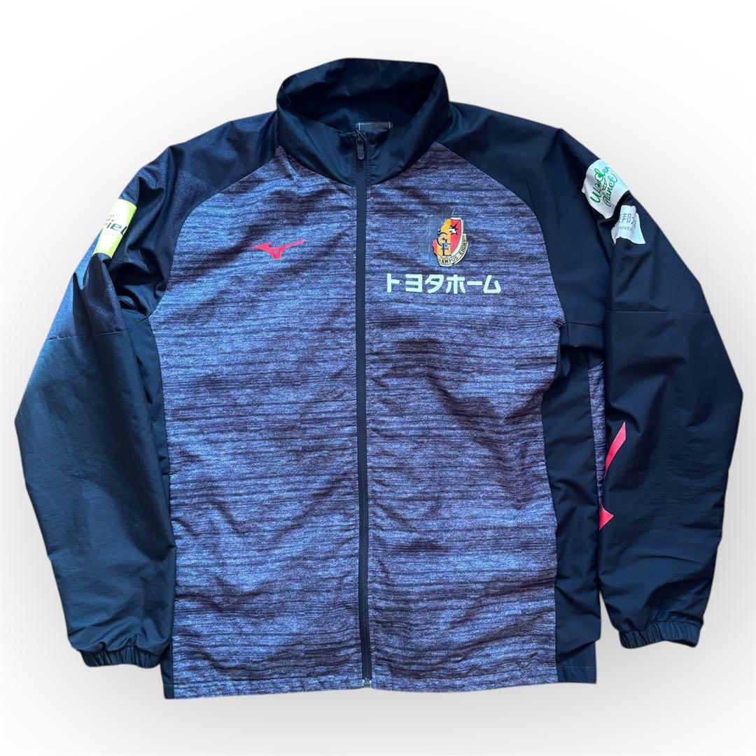 名古屋グランパス　練習着　ウォーマーシャツ